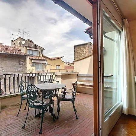 Piazza Santo Stefano Close To Ponte Vecchio 公寓 *