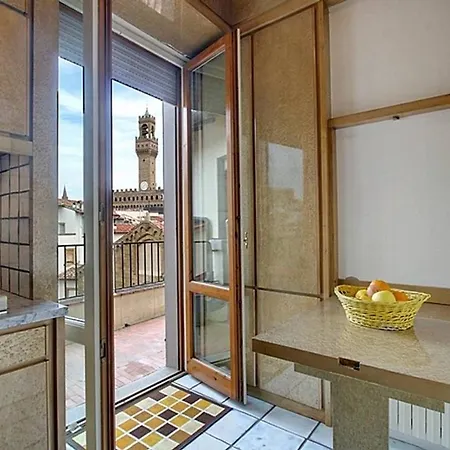 Piazza Santo Stefano Close To Ponte Vecchio 佛罗伦萨